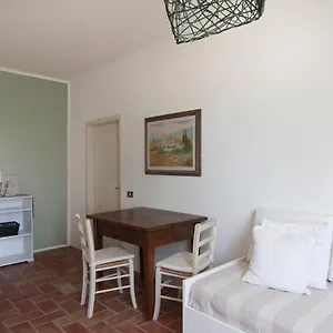  Aparthotel Agriturismo Terenzana Italia
