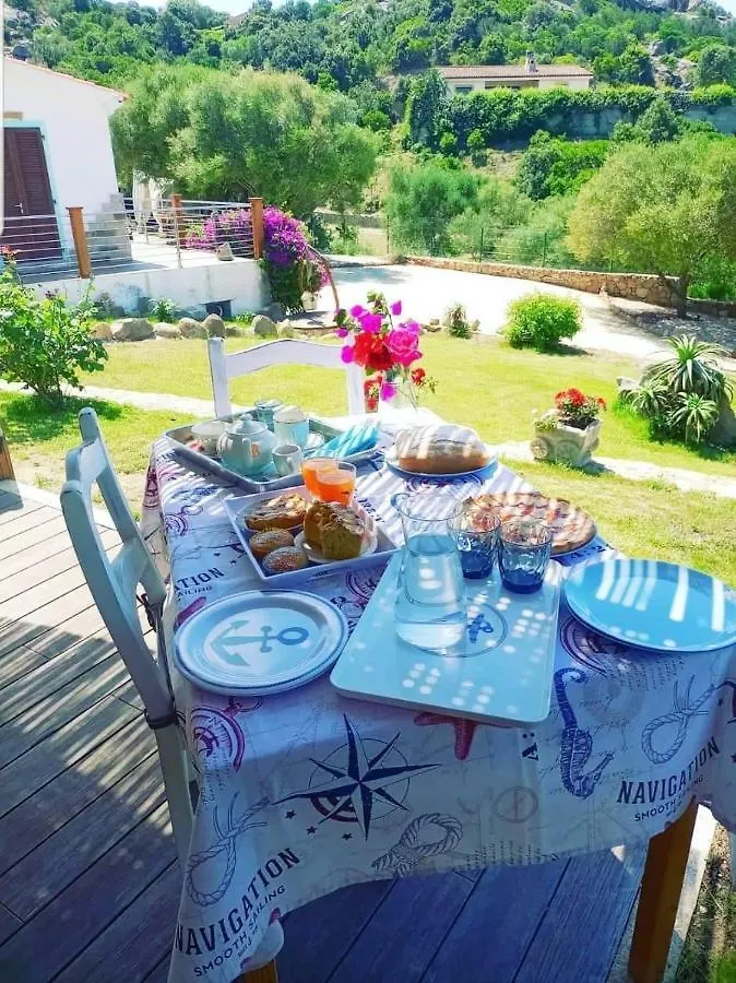 Tenuta Petra Manna Palau 0*,  Italy